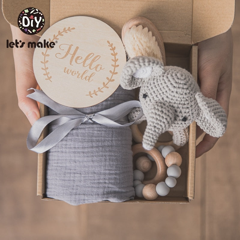 Baby Towel Bath Set Gift Box Cotton Blankets Newborn Milestone Cards Wooden Ring Rabbit Rattle Infant Brush For Baby Birth Gift