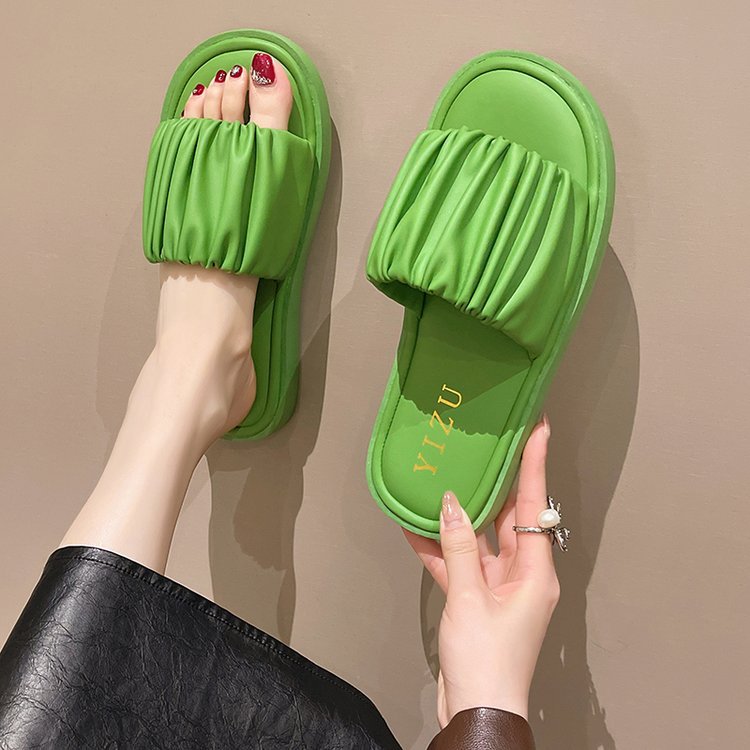 Slippers women's summer outfit flat slippers cloud soft soled soft shoes