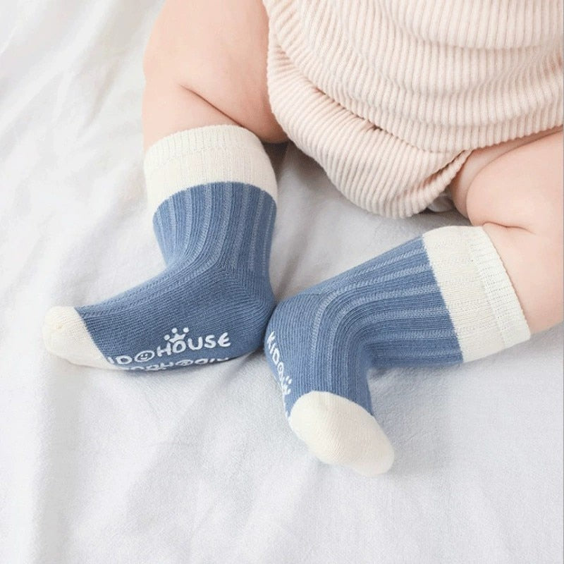 Baby socks autumn and winter cotton newborn boys and girls loose