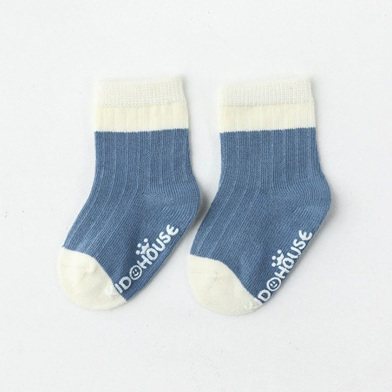 Baby socks autumn and winter cotton newborn boys and girls loose